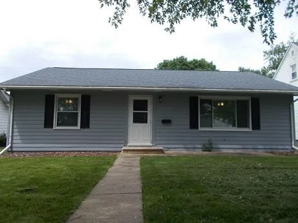 (undisclosed Address), Mattoon, IL 61938