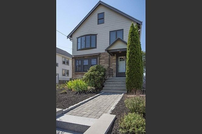 1st image of 164 Winthrop St #2
