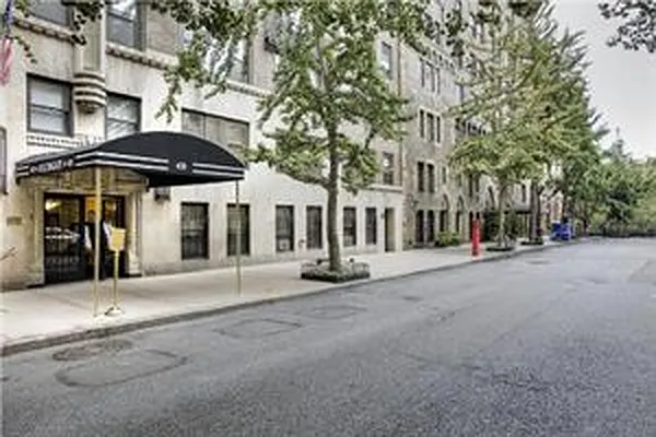 Sold by Douglas Elliman | media 7
