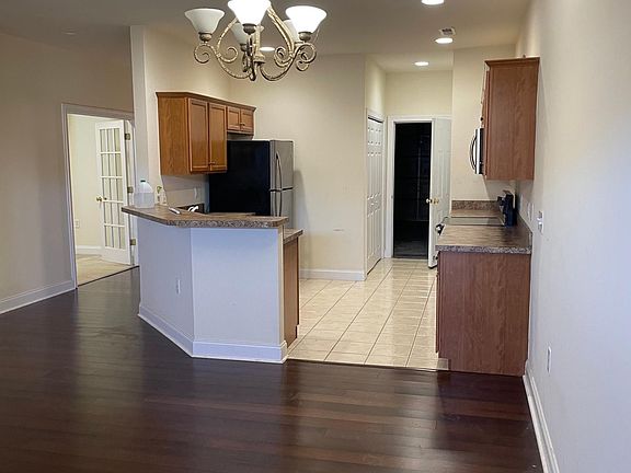 3rd image of 706 Beachwalk Dr
