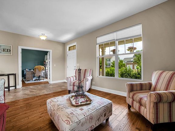 3rd image of 26619 Silverleaf Dr
