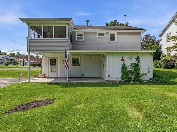 4th image of 412 Highland Ave