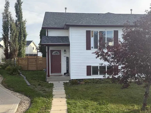 7215 W 105th St, Grande Prairie, AB T8W 2S6