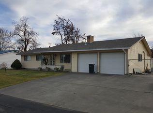 26 Madison St, Umatilla, OR 97882