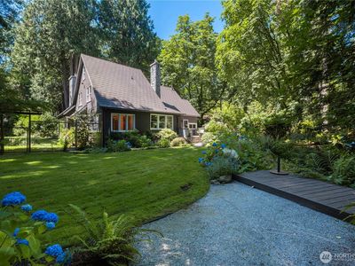 18269 35th Avenue NE, Seattle, WA, 98155