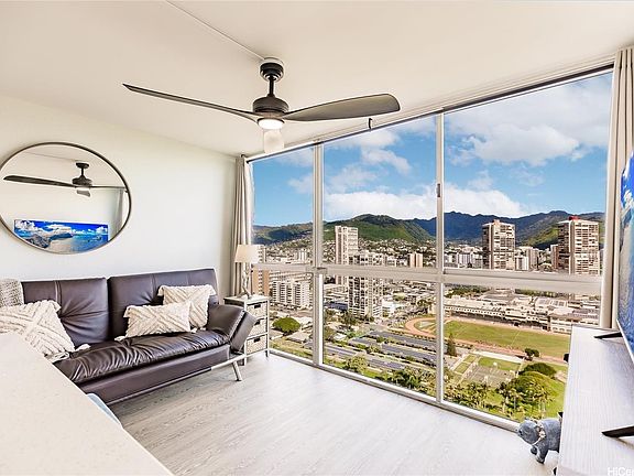2nd image of 2211 Ala Wai Blvd APT 3114