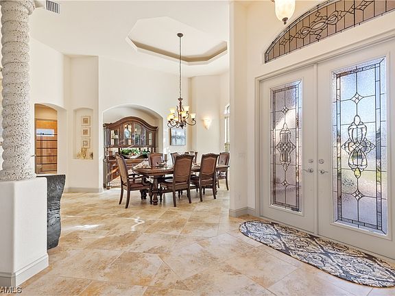 5th image of 5336 SW 8th Pl