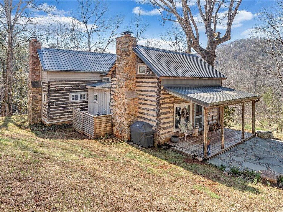 1st image of 1497 Winding Timber Ln