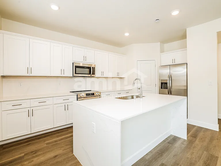 6495 Enlightenment Dr — Photo 3
