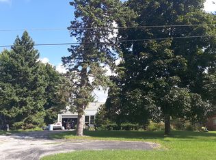 345 S 2nd St, Freeland, MI 48623