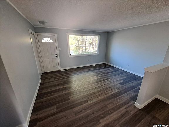 3rd image of 3629 Centennial DRIVE