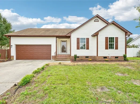 172 Mix Trail Ln, Raeford, NC 28376