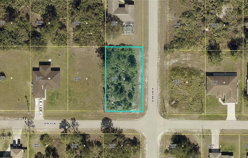 1st image of 3200 10th St W