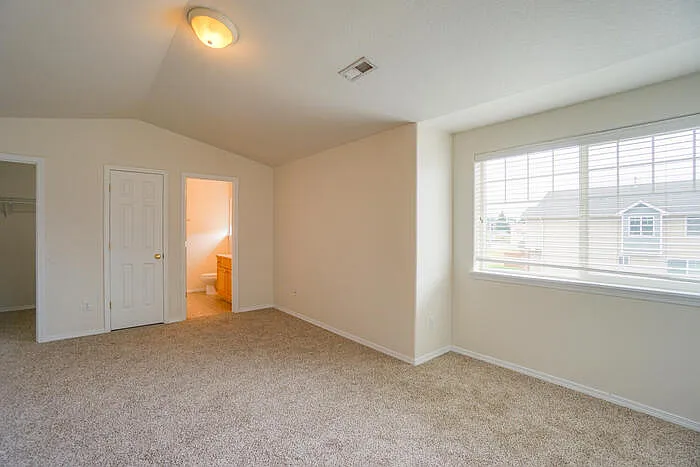 13911 NE 7th Ct — Photo 30