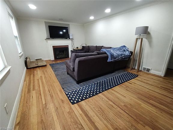 3rd image of 3334 Konnoak Dr