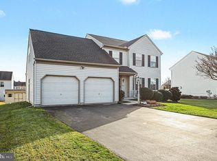 3706 Wheatland Dr, Dover, PA