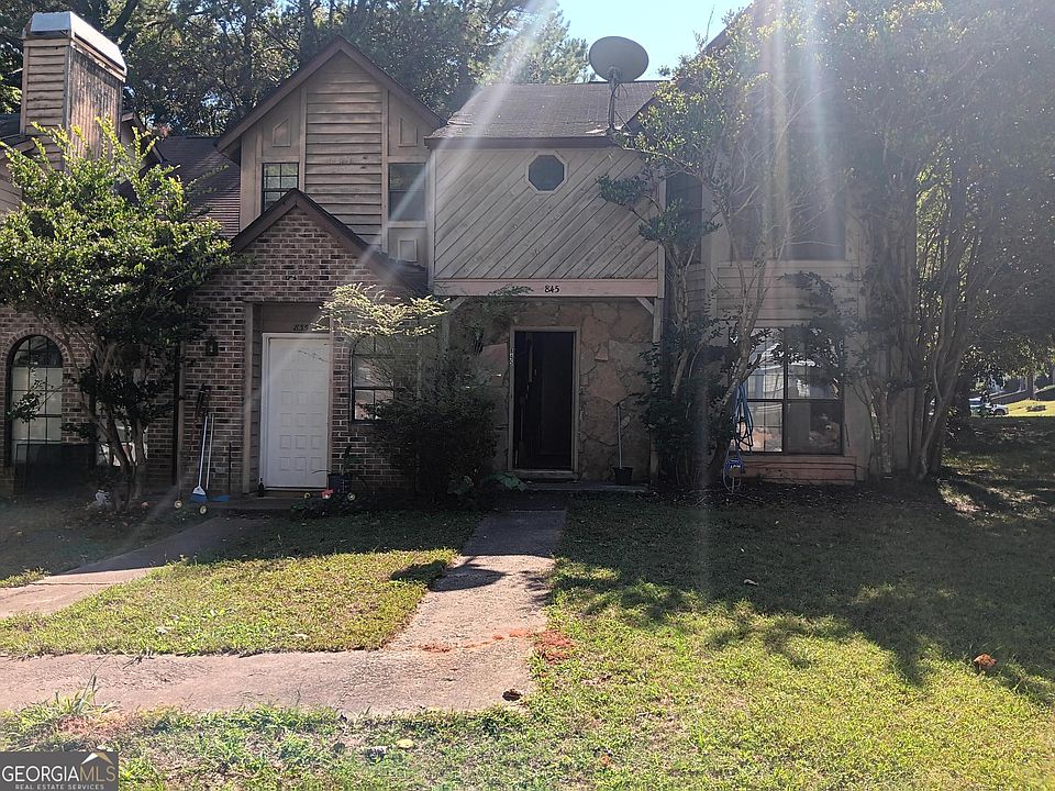 1st image of 845 Heritage Oaks Dr