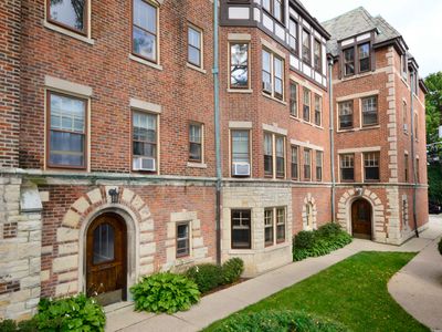 1929 Sherman Ave APT 2E, Evanston, IL, 60201