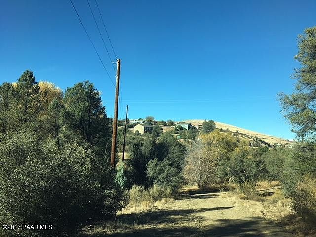 2nd image of 1393 N Sylvia Ln