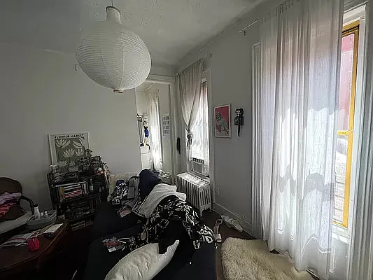 Rented by Compass | media 13