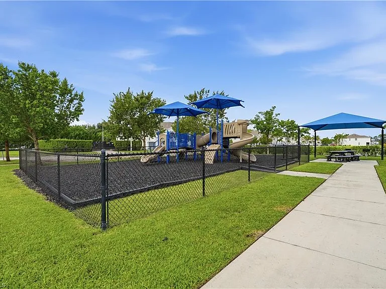 15054 Wildflower Cir — Photo 29