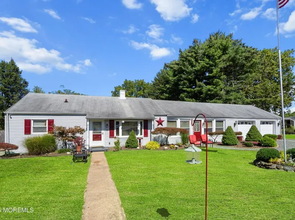 5 Bucks Lane, Marlboro, NJ 07746