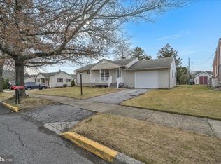 110 Walnut St, Pine Grove, PA 17963