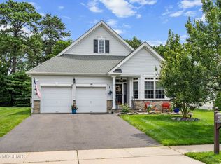 12 Rubin Ln, Asbury Park, NJ 07712
