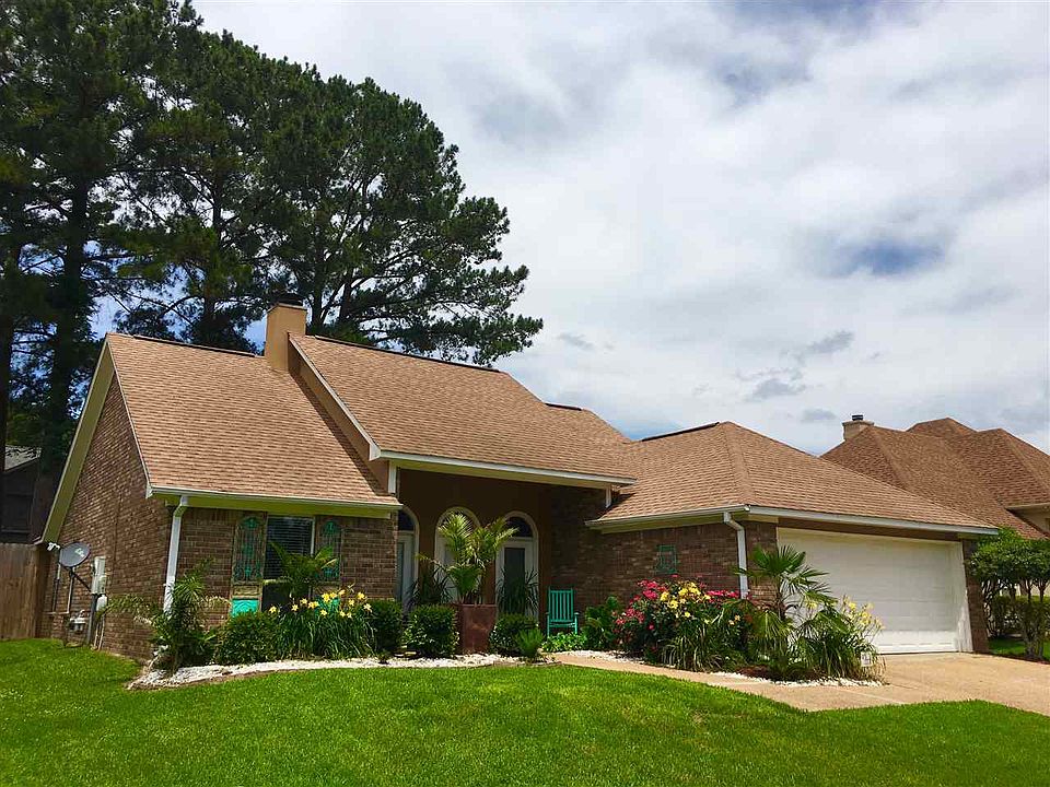 1st image of 3008 E Fairway Dr