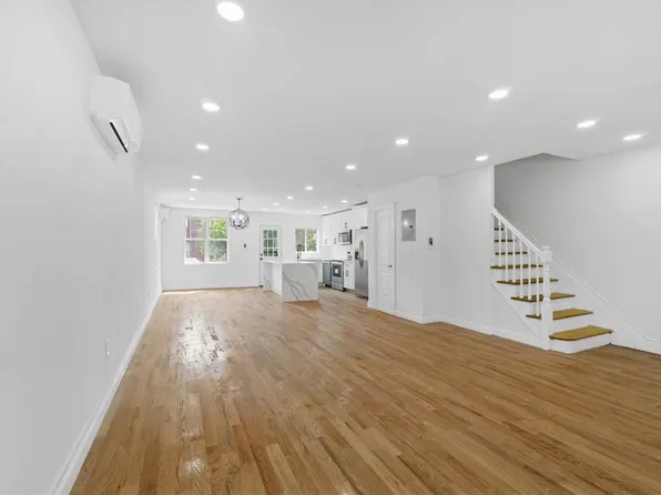 1048 E 226th Street, Bronx, NY 10466