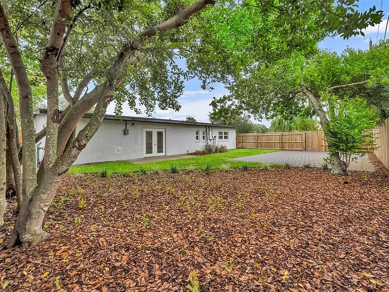 4020 Ibis Dr — Photo 36