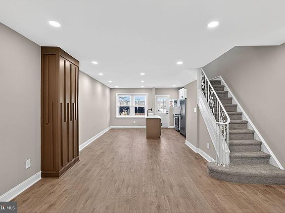 5th image of 6514 Elmwood Ave