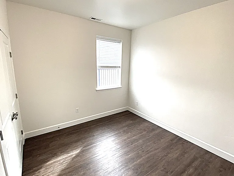 309 E Sicily Dr — Photo 20