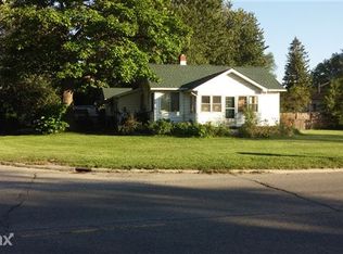 2262 Lavelle Rd, Flint, MI 48504