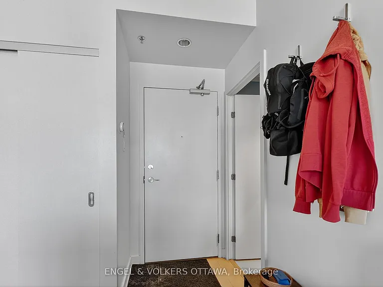 340 McLeod St #935 — Photo 8