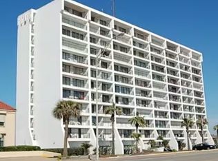 7310 Seawall Blvd APT 208, Galveston, TX 77551