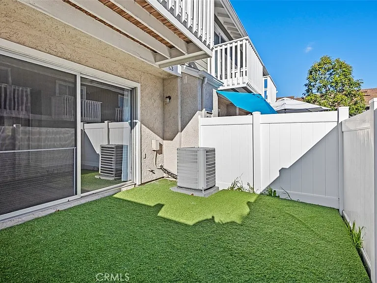 63 Bentwood Ln #63 — Photo 24