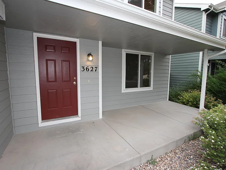 3627 Haven Ct — Photo 2