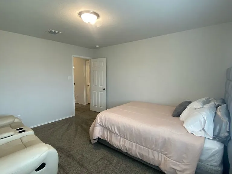 2611 Cortona St — Photo 22