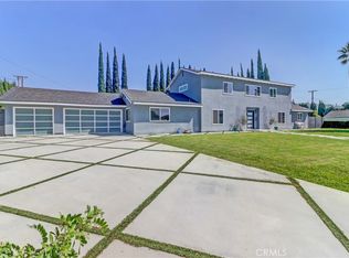 1021 Ravencrest Rd, Santa Ana, CA 92705