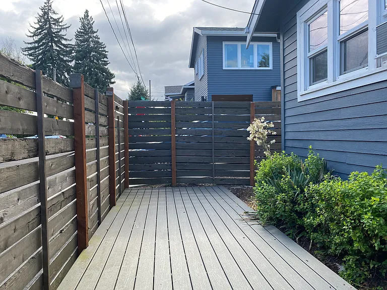 Side deck