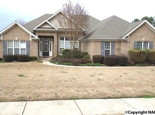 117 Season Ln, Huntsville, AL 35811