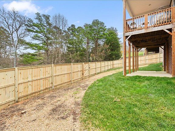 5th image of 2712 Tallgrass Ln