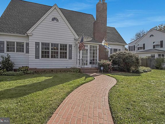 5th image of 901 Savannah Rd