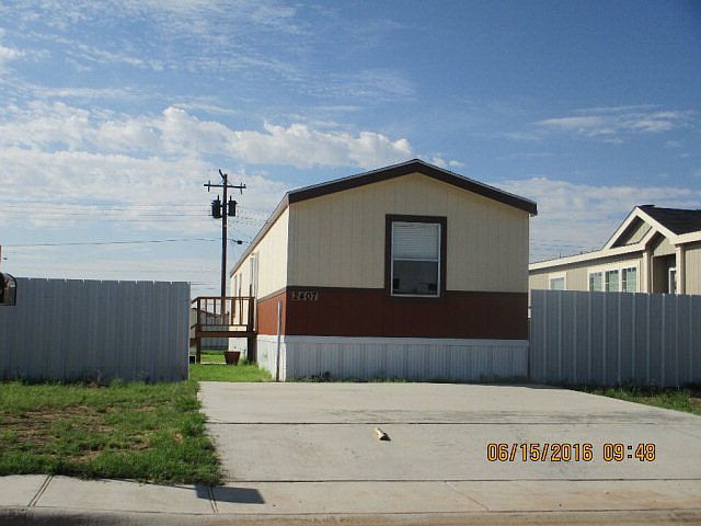 1st image of 3510 N Voyager Ave