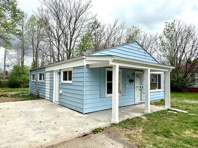 4640 Waymire Ave — Photo 7