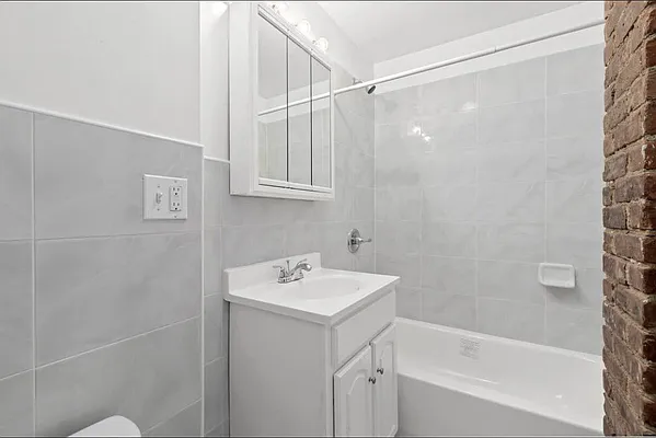 Rented by DMB Properties Inc | media 24