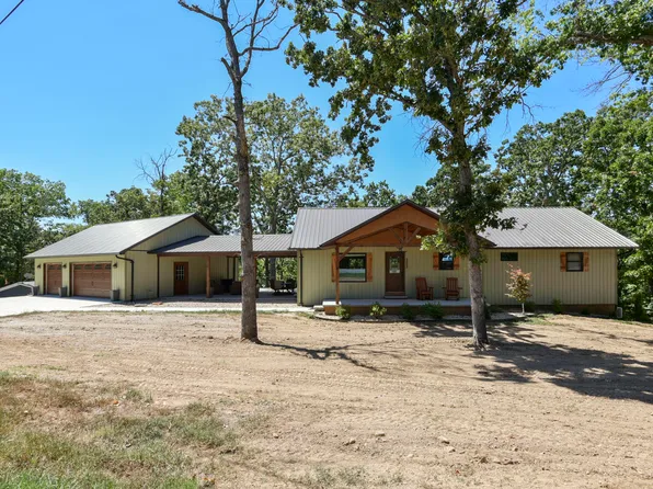 303 Bayshore Street, Shell Knob, MO 65747