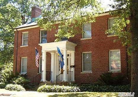 1st image of 317 Ellington Ave E
