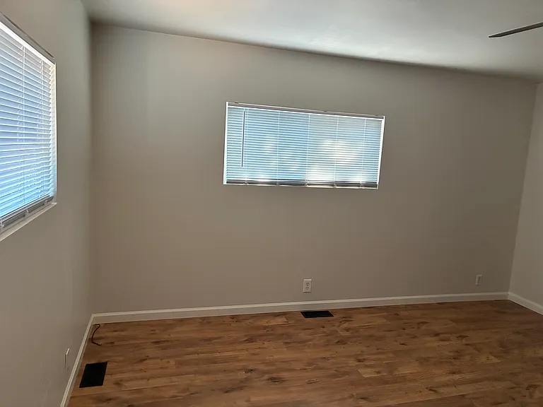 231 Chaparral Ln — Photo 12